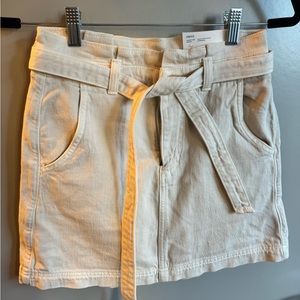 American Eagle Cream Denim Skirt